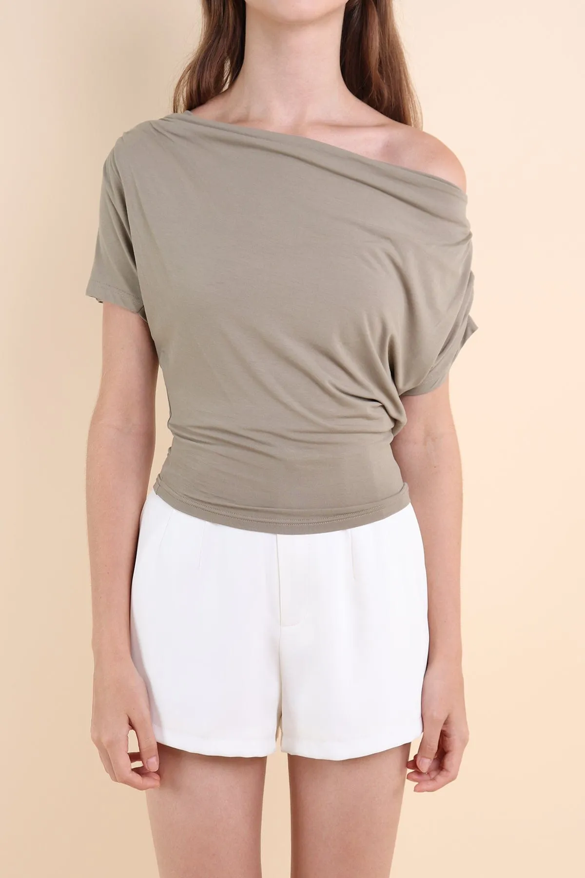 AMOURA BOAT NECK TOP IN ARMY SAGE