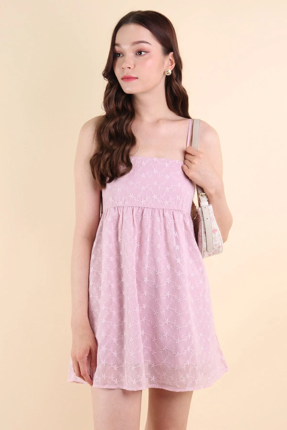 BELLUNA FLORAL EMBROIDERY V5 DRESS IN LILAC PINK