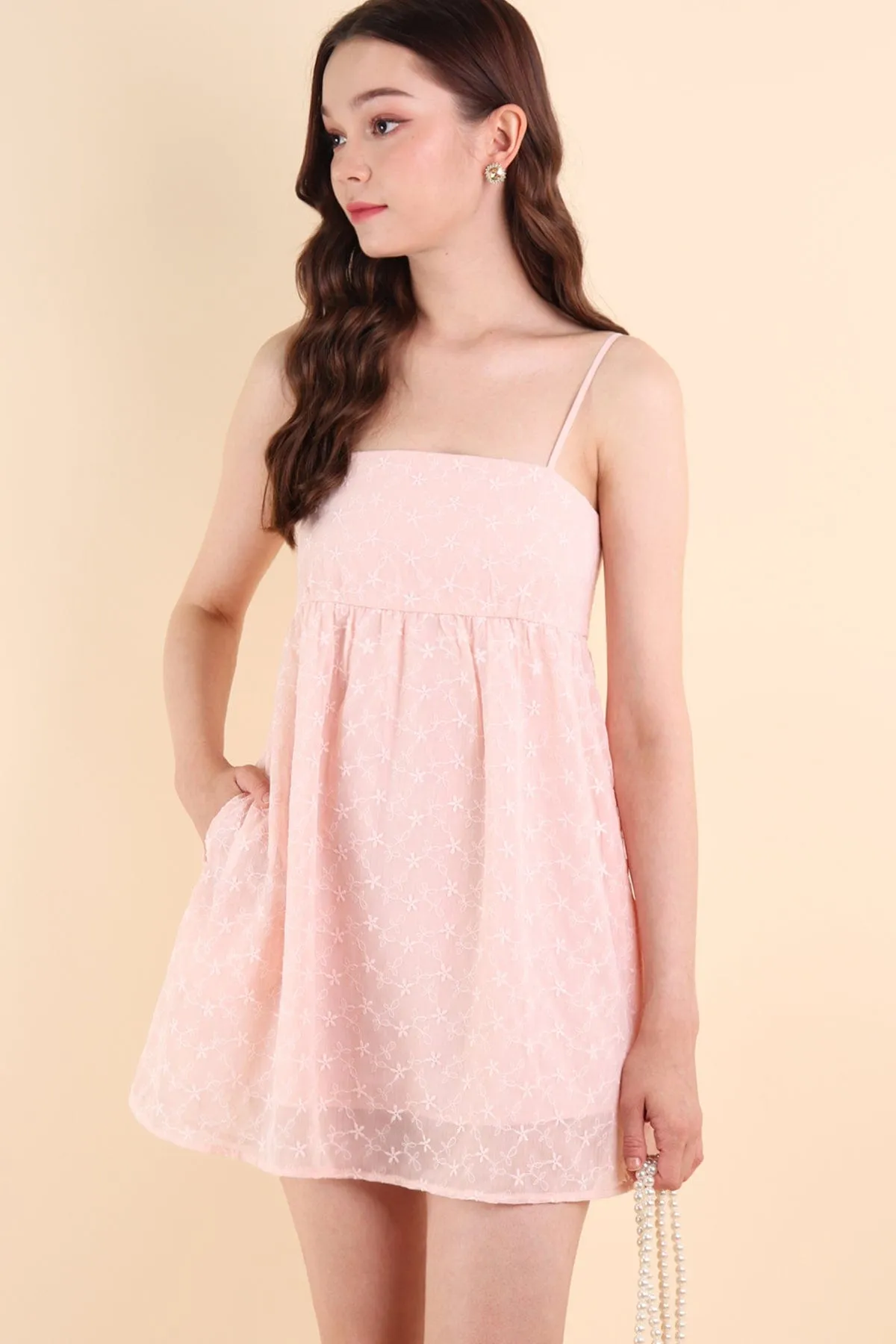 BELLUNA FLORAL EMBROIDERY V5 DRESS IN NUDE PINK