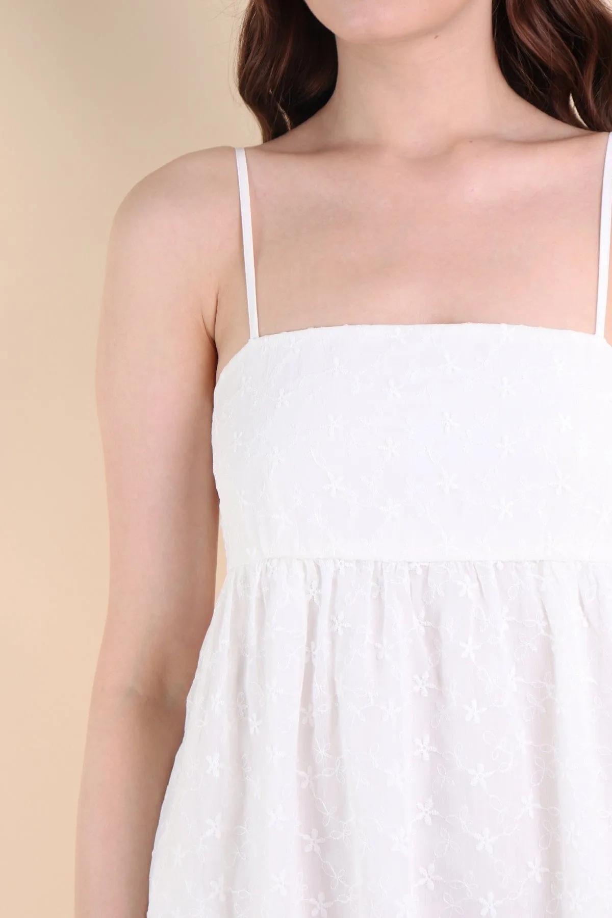 BELLUNA FLORAL EMBROIDERY V5 DRESS IN WHITE