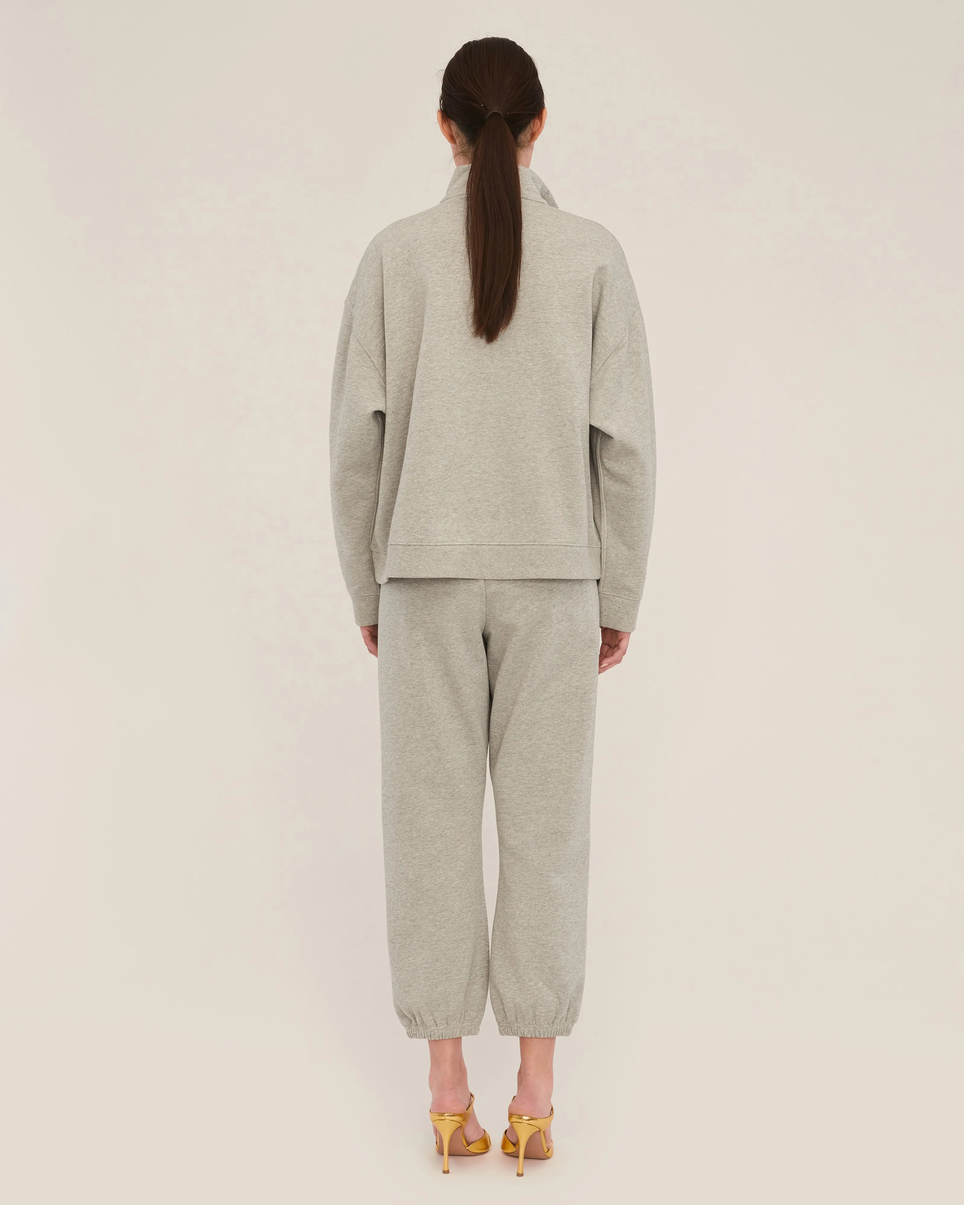 Blaine Low Rise Cropped Sweatpant in Heather Grey