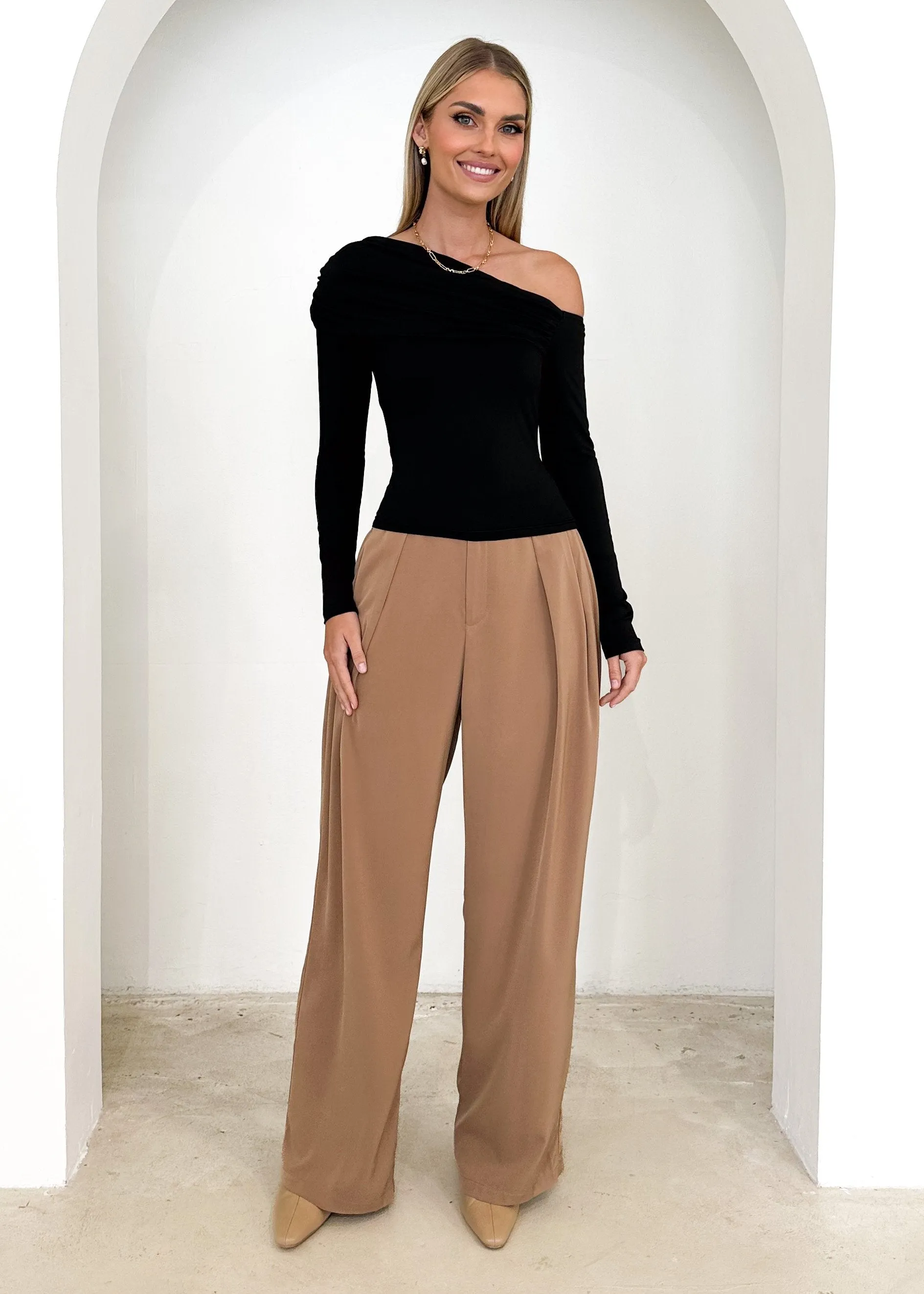 Blime One Shoulder Top - Black
