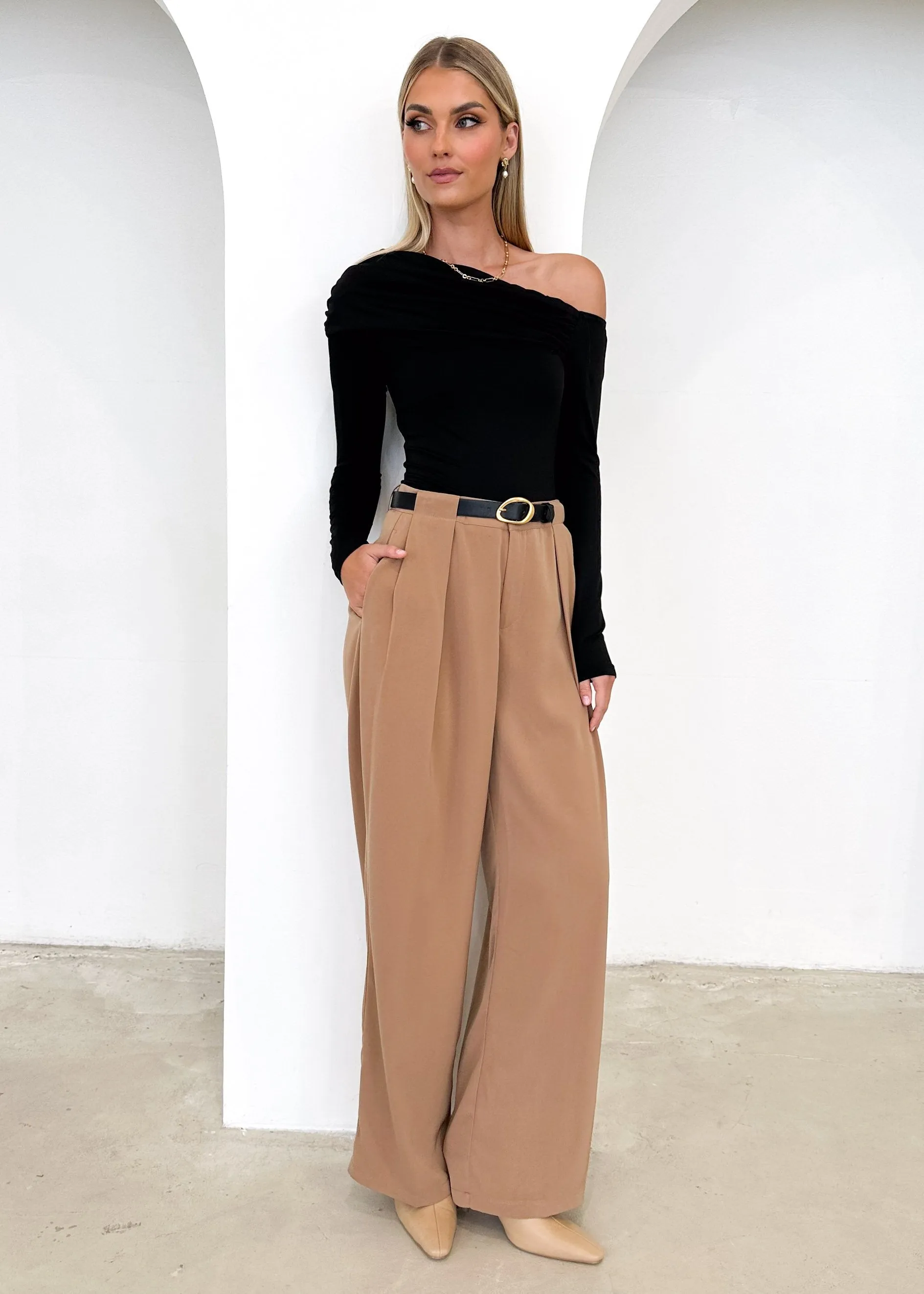 Blime One Shoulder Top - Black