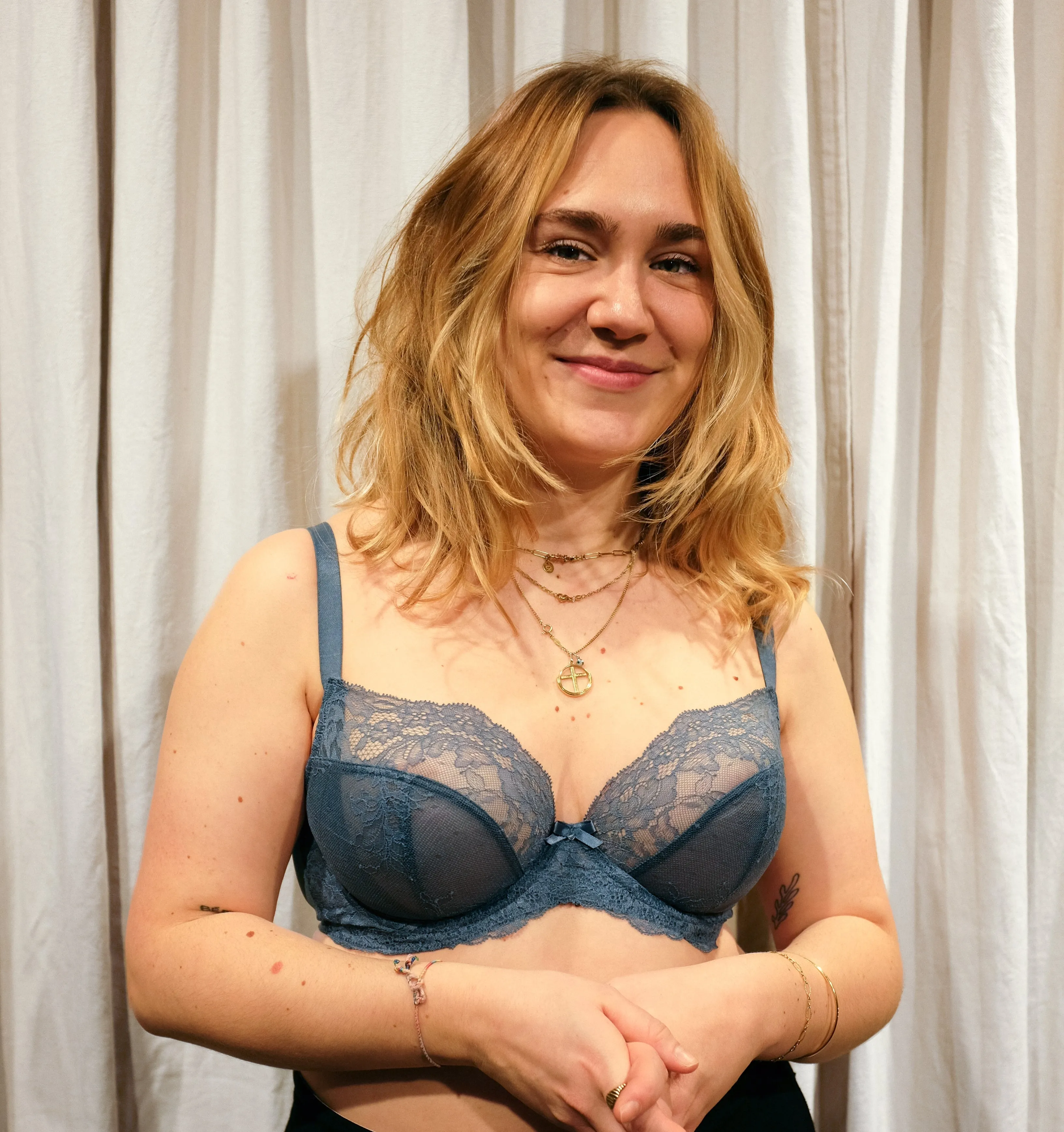 D  Lace Plunge [Periwinkle]