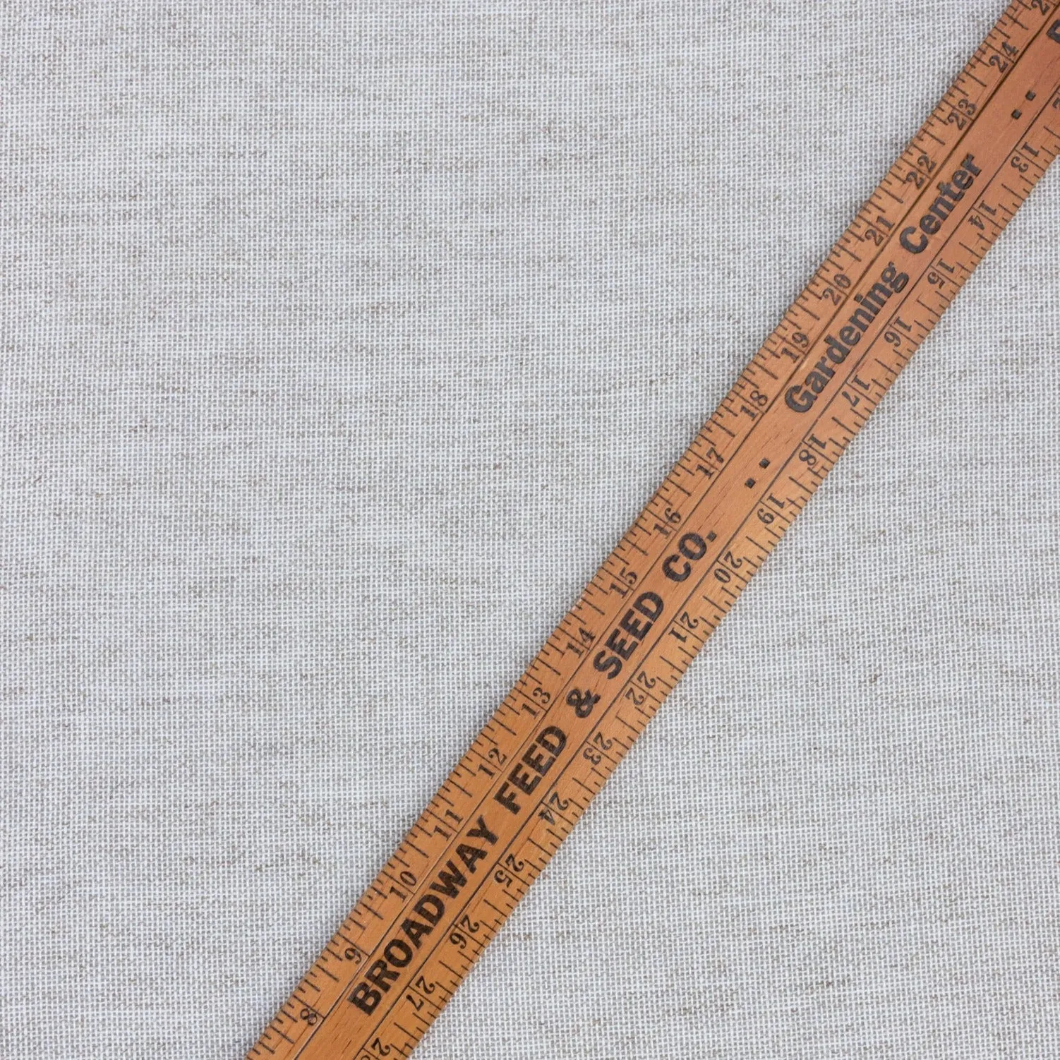 Linen-Look Netting - 1/2 Yard