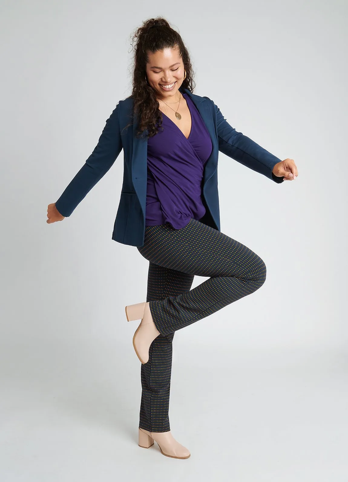 Straight-Leg | Two-Pocket Dress Pant Yoga Pants (Versailles)
